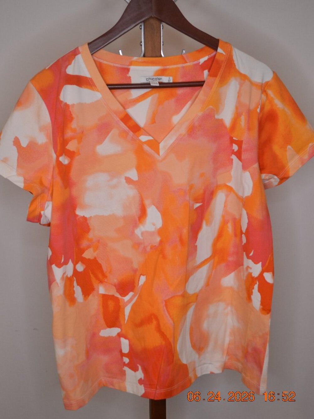 Chico’s Women’s Size 3 (US XL) Orange Pink Tie Dye V-Neck T-Shirt